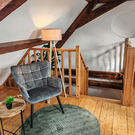 Appartement Charmante Altbau Maisonette Im Zentrum