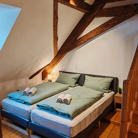 Appartement Charmante Altbau Maisonette Im Zentrum Neustadt an der Weinstraße