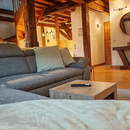 Appartement Charmante Altbau Maisonette Im Zentrum Neustadt an der Weinstraße
