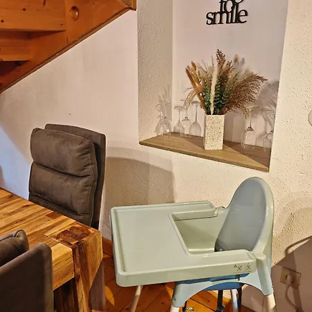 Charmante Altbau Maisonette Im Zentrum